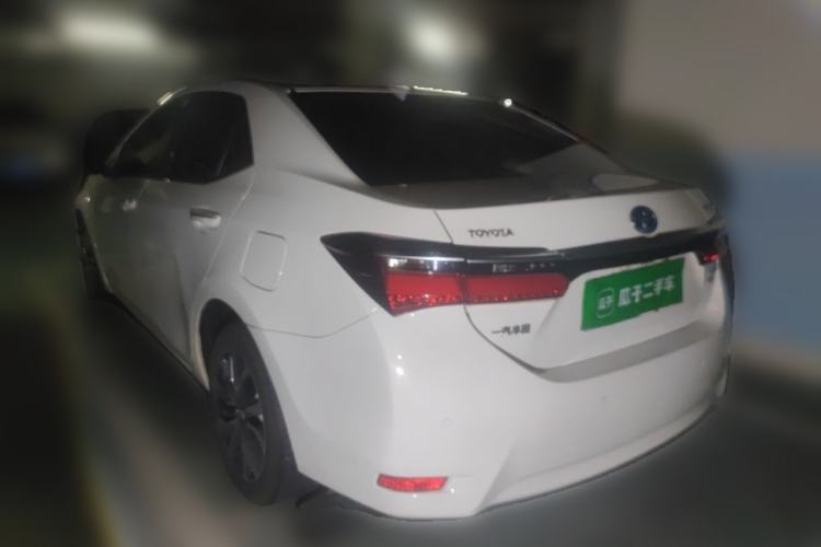 Used Toyota Corolla 2017 Revised Dual-Engine 1.8L E-CVT Leading Edition Rear Left 45 Deg