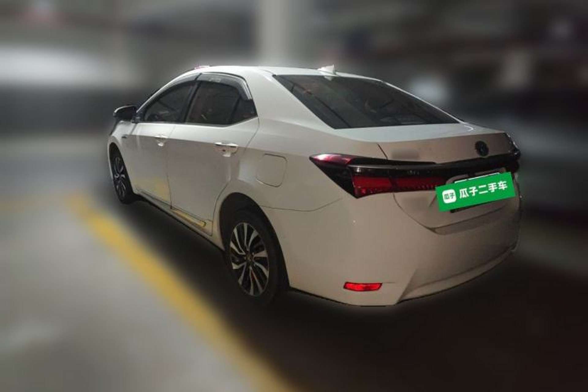 Used Toyota Corolla 2017 Revised Dual-Engine 1.8L E-CVT Leading Edition Rear Left 45 Deg