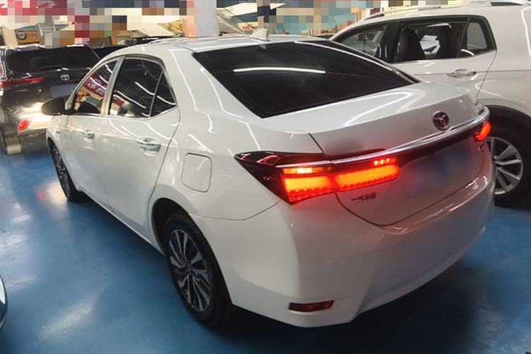 Used Toyota Corolla 2017 Revised Dual-Engine 1.8L E-CVT Leading Edition Rear Left 45 Deg