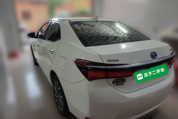 Used Toyota Corolla 2017 Revised Dual-Engine 1.8L E-CVT Leading Edition Rear Left 45 Deg