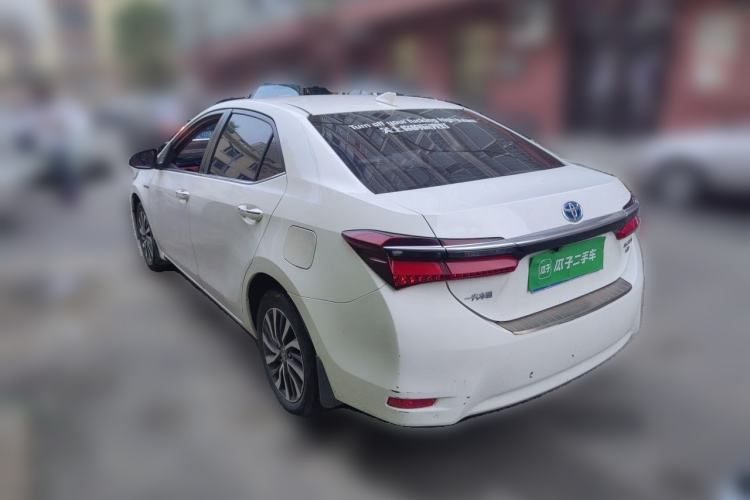 Used Toyota Corolla 2017 Revised Dual-Engine 1.8L E-CVT Leading Edition Rear Left 45 Deg