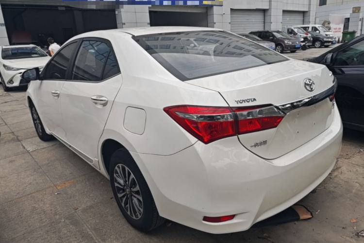 Used Toyota Corolla 2017 Revised Version 1.2T S-CVT GL-i Rear Left 45 Deg