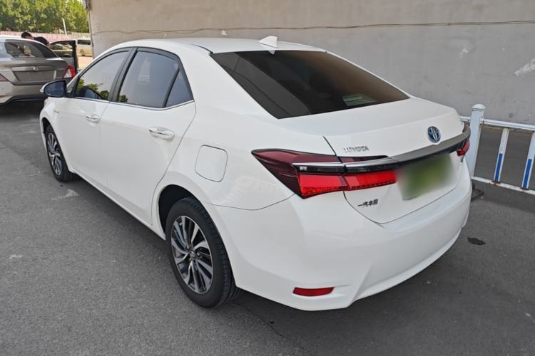 Used Toyota Corolla 2017 Revised Dual-Engine 1.8L E-CVT Leading Edition Rear Left 45 Deg