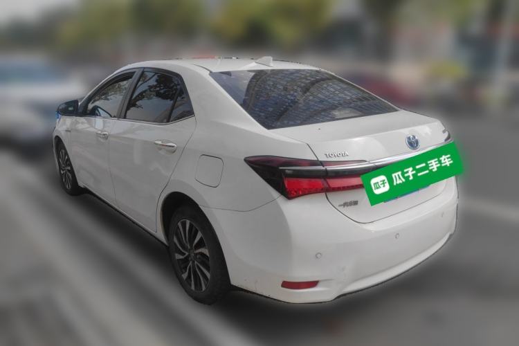 Used Toyota Corolla 2017 Revised Dual-Engine 1.8L E-CVT Leading Edition Rear Left 45 Deg