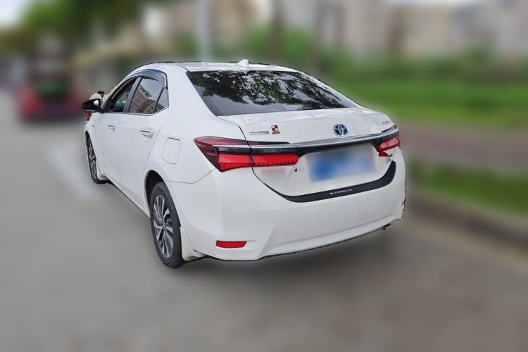 Used Toyota Corolla 2017 Revised Dual-Engine 1.8L E-CVT Leading Edition Rear Left 45 Deg