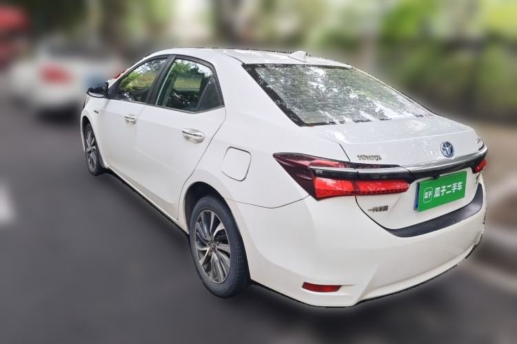 Used Toyota Corolla 2017 Revised Dual-Engine 1.8L E-CVT Luxury Edition Rear Left 45 Deg