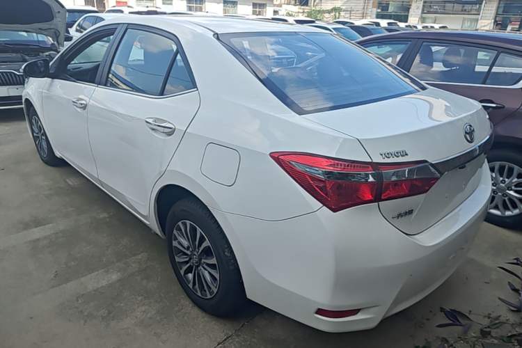 Used Toyota Corolla 2017 Revised Version 1.2T S-CVT GL Rear Left 45 Deg