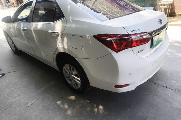 Used Toyota Corolla 2017 Revised Version 1.6L S-CVT GL Rear Left 45 Deg