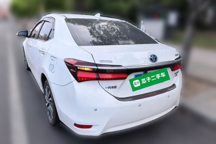 Used Toyota Corolla 2017 Revised Dual-Engine 1.8L E-CVT Leading Edition Rear Left 45 Deg