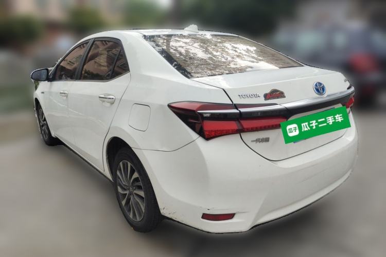 Used Toyota Corolla 2017 Revised Dual-Engine 1.8L E-CVT Leading Edition Rear Left 45 Deg