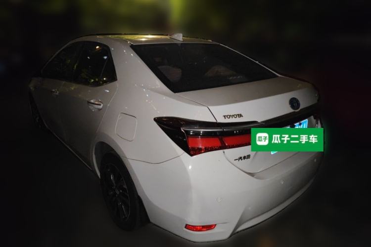 Used Toyota Corolla 2017 Revised Dual-Engine 1.8L E-CVT Leading Edition Rear Left 45 Deg