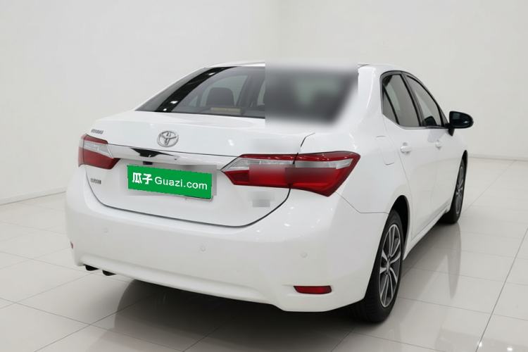 Used Toyota Corolla 2017 1.2T CVT GL-i Leather Edition Rear Right 45 Deg