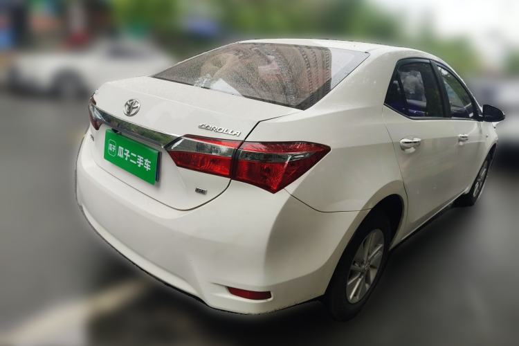 Used Toyota Corolla 2017 Revised Version 1.6L S-CVT GL Rear Right 45 Deg