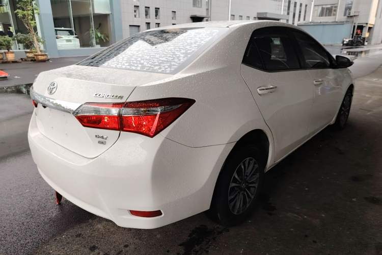 Used Toyota Corolla 2017 Revised Version 1.2T S-CVT GL Rear Right 45 Deg