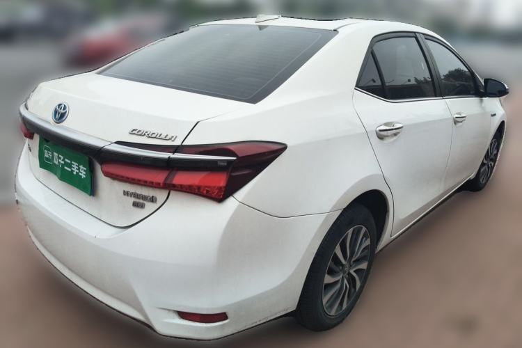 Used Toyota Corolla 2017 Revised Dual-Engine 1.8L E-CVT Leading Edition Rear Right 45 Deg