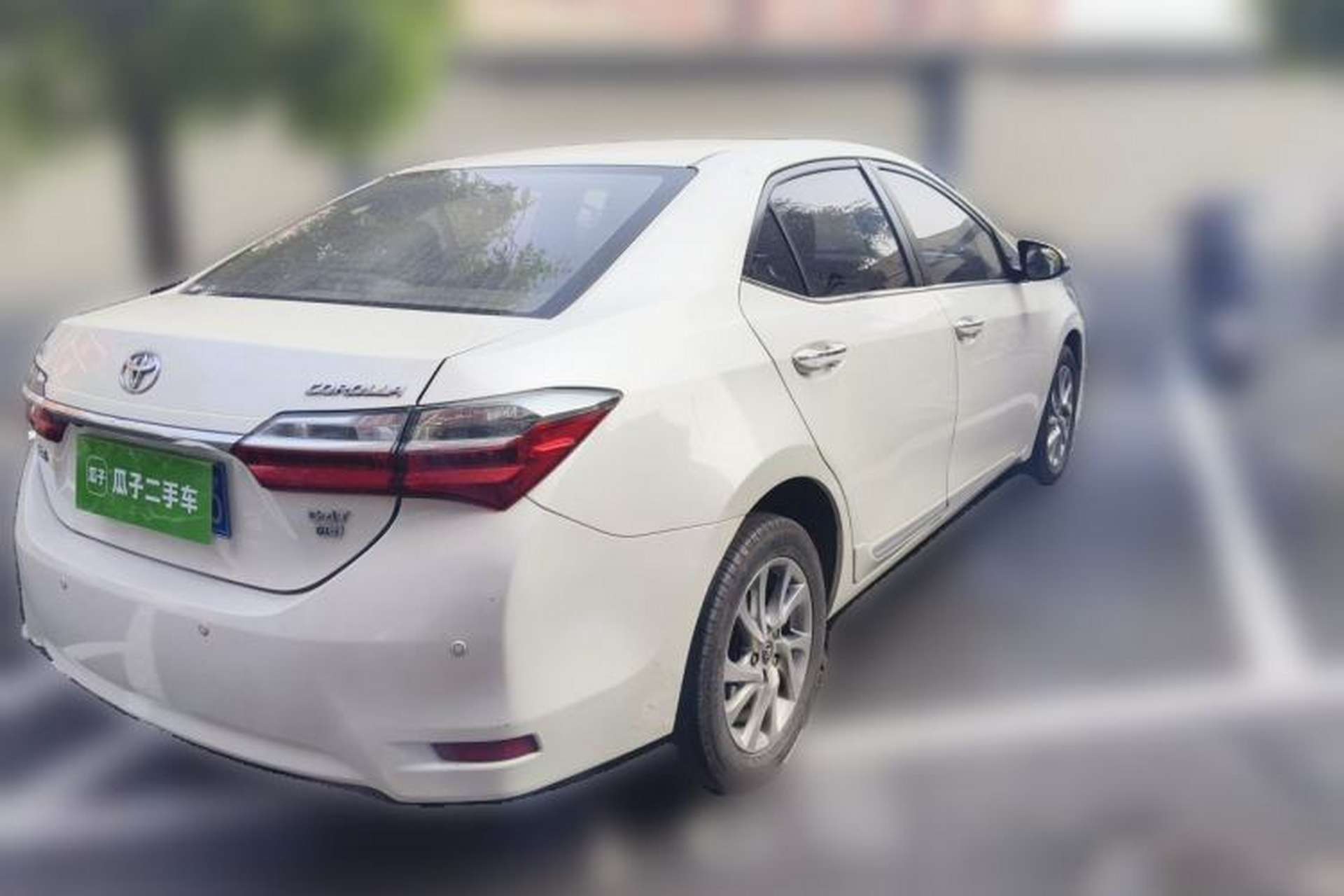 Used Toyota Corolla 2017 1.2T CVT GL-i Leather Edition Rear Right 45 Deg