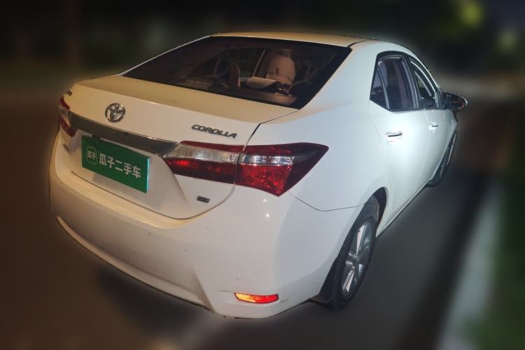 Used Toyota Corolla 2017 1.6L CVT GL Rear Right 45 Deg