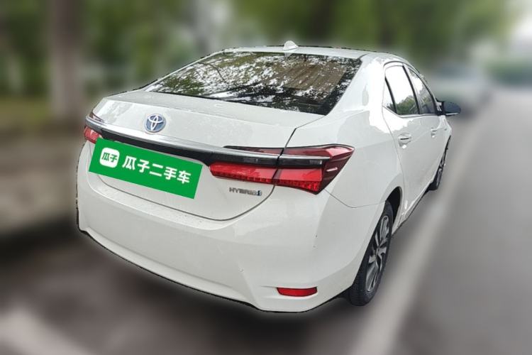 Used Toyota Corolla 2017 Revised Dual-Engine 1.8L E-CVT Luxury Edition Rear Right 45 Deg