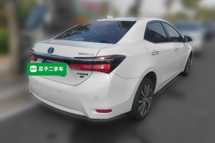 Used Toyota Corolla 2017 Revised Dual-Engine 1.8L E-CVT Leading Edition Rear Right 45 Deg