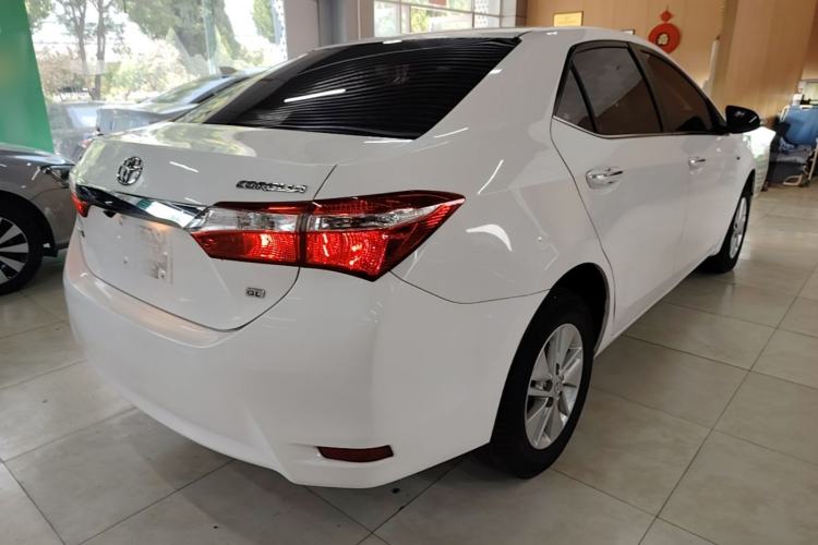 Used Toyota Corolla 2017 1.6L CVT GL Rear Right 45 Deg