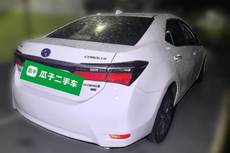 Used Toyota Corolla 2017 Revised Dual-Engine 1.8L E-CVT Leading Edition Rear Right 45 Deg