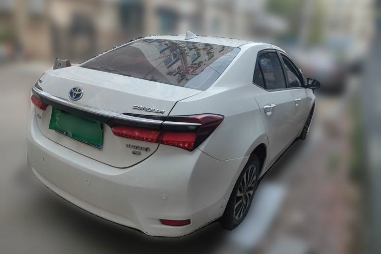 Used Toyota Corolla 2017 Revised Dual-Engine 1.8L E-CVT Leading Edition Rear Right 45 Deg