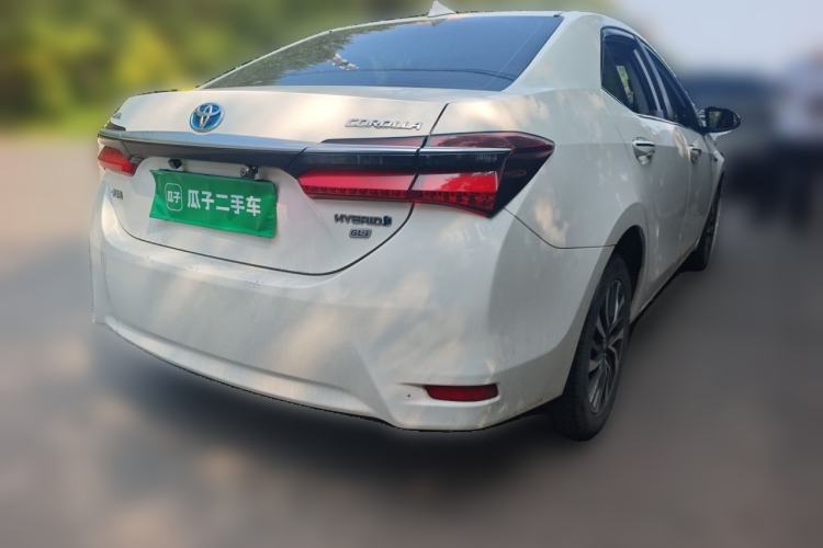 Used Toyota Corolla 2017 Revised Dual-Engine 1.8L E-CVT Leading Edition Rear Right 45 Deg
