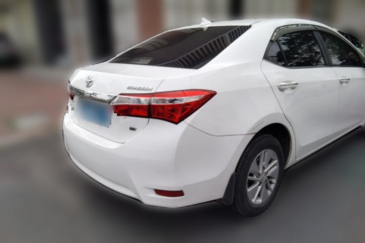 Used Toyota Corolla 2017 1.6L CVT GL Rear Right 45 Deg