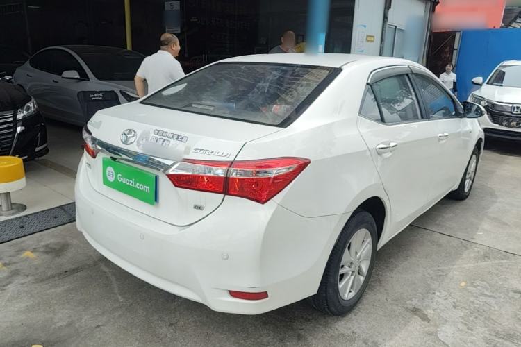 Used Toyota Corolla 2017 1.6L CVT GL Rear Right 45 Deg