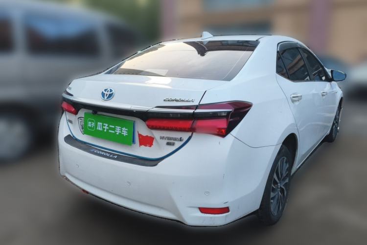 Used Toyota Corolla 2017 Revised Dual-Engine 1.8L E-CVT Leading Edition Rear Right 45 Deg