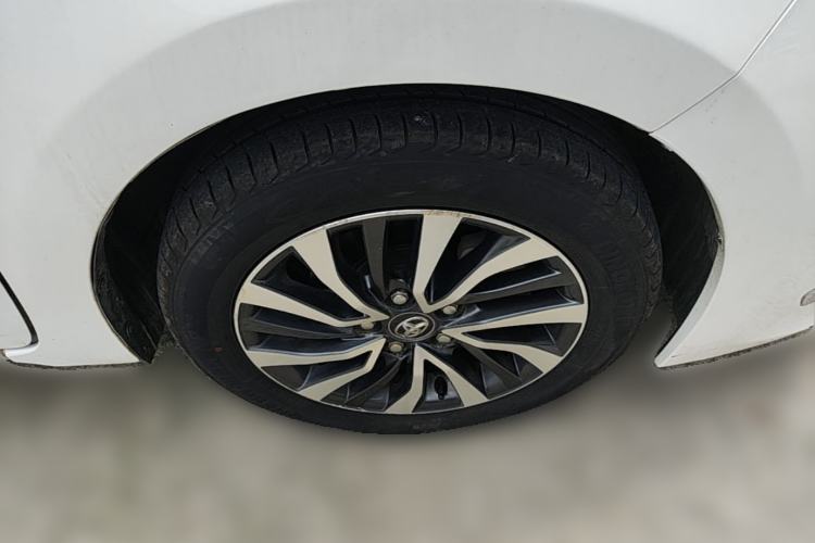 Used Toyota Corolla 2017 Revised Dual-Engine 1.8L E-CVT Elite Edition Rear Right 45 Deg