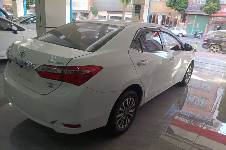 Used Toyota Corolla 2017 Revised Version 1.2T S-CVT GL Rear Right 45 Deg