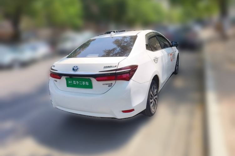 Used Toyota Corolla 2017 Revised Dual-Engine 1.8L E-CVT Leading Edition Rear Right 45 Deg