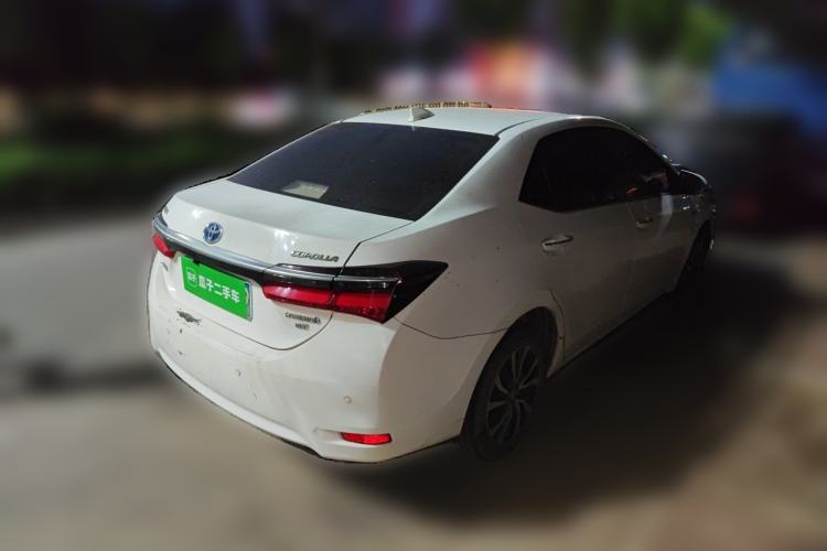 Used Toyota Corolla 2017 Revised Dual-Engine 1.8L E-CVT Leading Edition Rear Right 45 Deg
