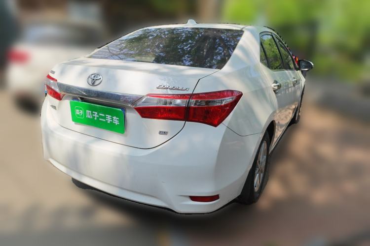 Used Toyota Corolla 2017 1.6L CVT GL Rear Right 45 Deg