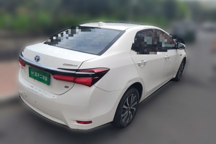 Used Toyota Corolla 2017 Revised Dual-Engine 1.8L E-CVT Leading Edition Rear Right 45 Deg