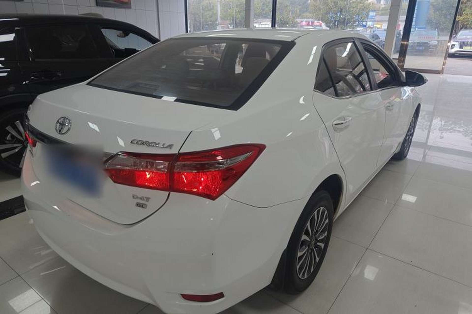 Used Toyota Corolla 2017 Revised Version 1.2T S-CVT GL Rear Right 45 Deg