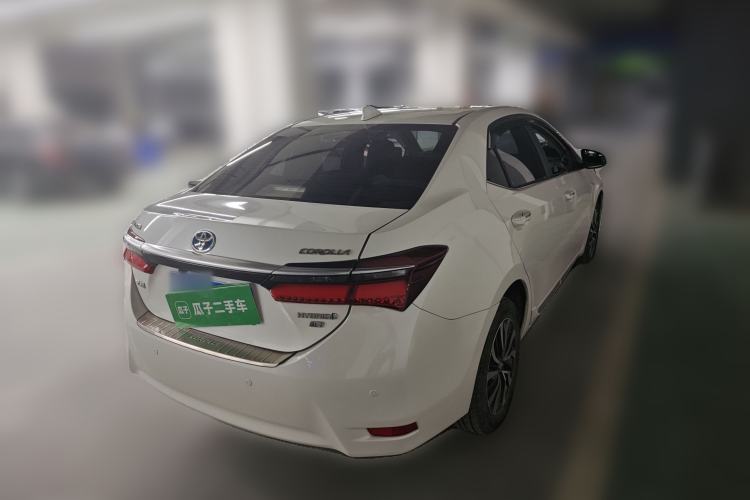 Used Toyota Corolla 2017 Revised Dual-Engine 1.8L E-CVT Elite Edition Rear Right 45 Deg