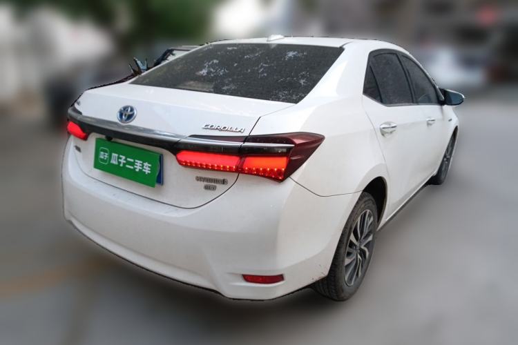 Used Toyota Corolla 2017 Revised Dual-Engine 1.8L E-CVT Leading Edition Rear Right 45 Deg