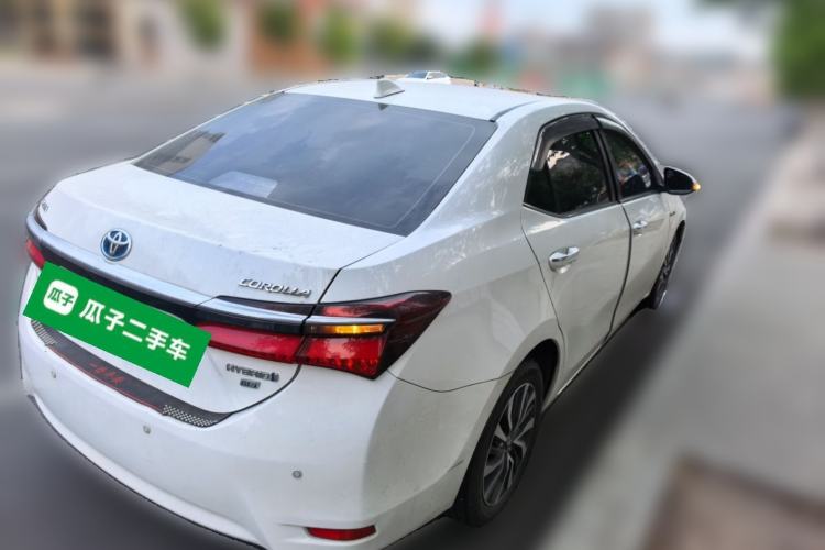 Used Toyota Corolla 2017 Revised Dual-Engine 1.8L E-CVT Leading Edition Rear Right 45 Deg