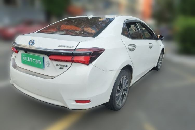 Used Toyota Corolla 2017 Revised Dual-Engine 1.8L E-CVT Leading Edition Rear Right 45 Deg