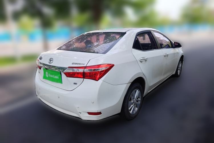 Used Toyota Corolla 2017 Revised Version 1.6L S-CVT GL Rear Right 45 Deg