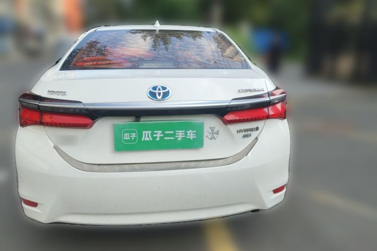 Used Toyota Corolla 2017 Revised Dual-Engine 1.8L E-CVT Leading Edition Rear