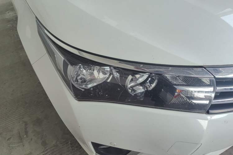 Used Toyota Corolla 2017 1.2T CVT GL-i Right Front Headlight
