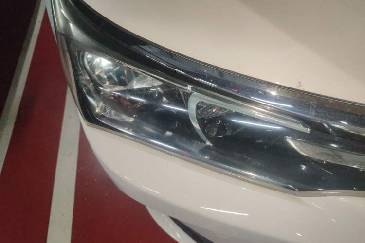 Used Toyota Corolla 2017 Revised Version 1.2T S-CVT GL Right Front Headlight