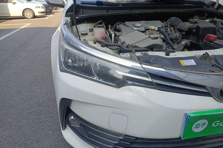 Used Toyota Corolla 2017 Revised Version 1.2T S-CVT GL Right Front Headlight