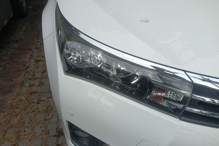 Used Toyota Corolla 2017 1.2T CVT GL Right Front Headlight