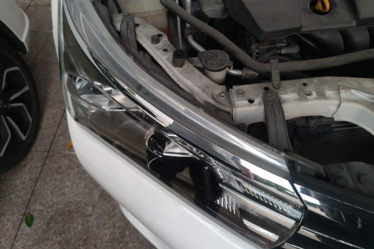 Used Toyota Corolla 2017 Revised Version 1.6L S-CVT GL Right Front Headlight
