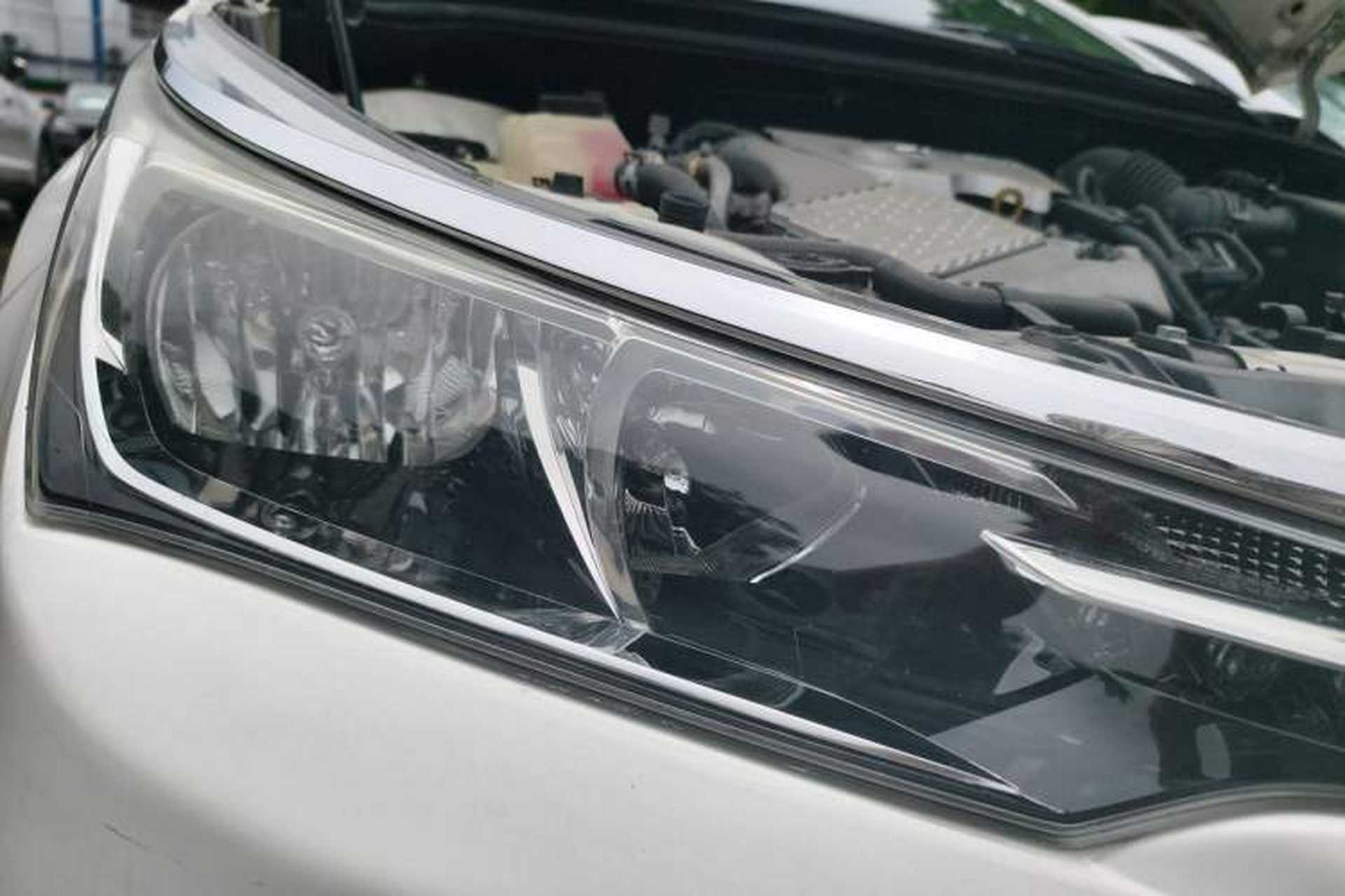 Used Toyota Corolla 2017 Revised Version 1.2T S-CVT GL-i Leather Edition Right Front Headlight