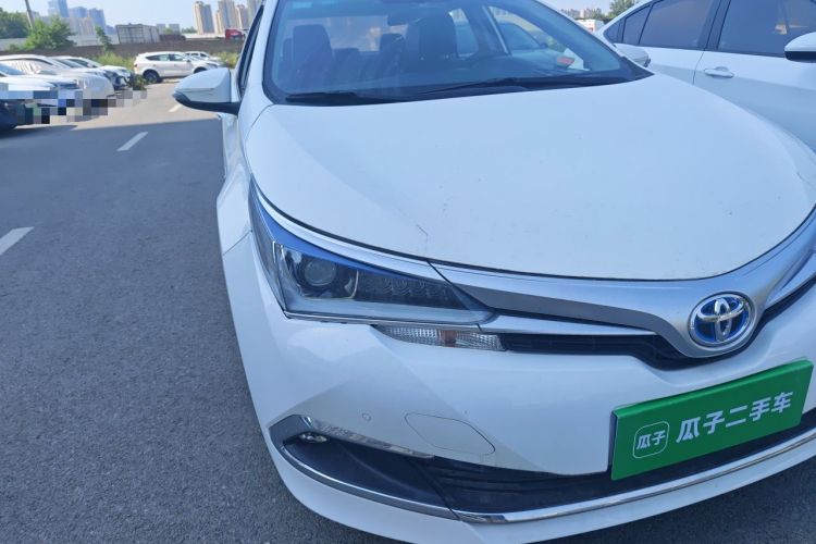 Used Toyota Corolla 2017 Revised Dual-Engine 1.8L E-CVT Elite Edition Right Front Headlight